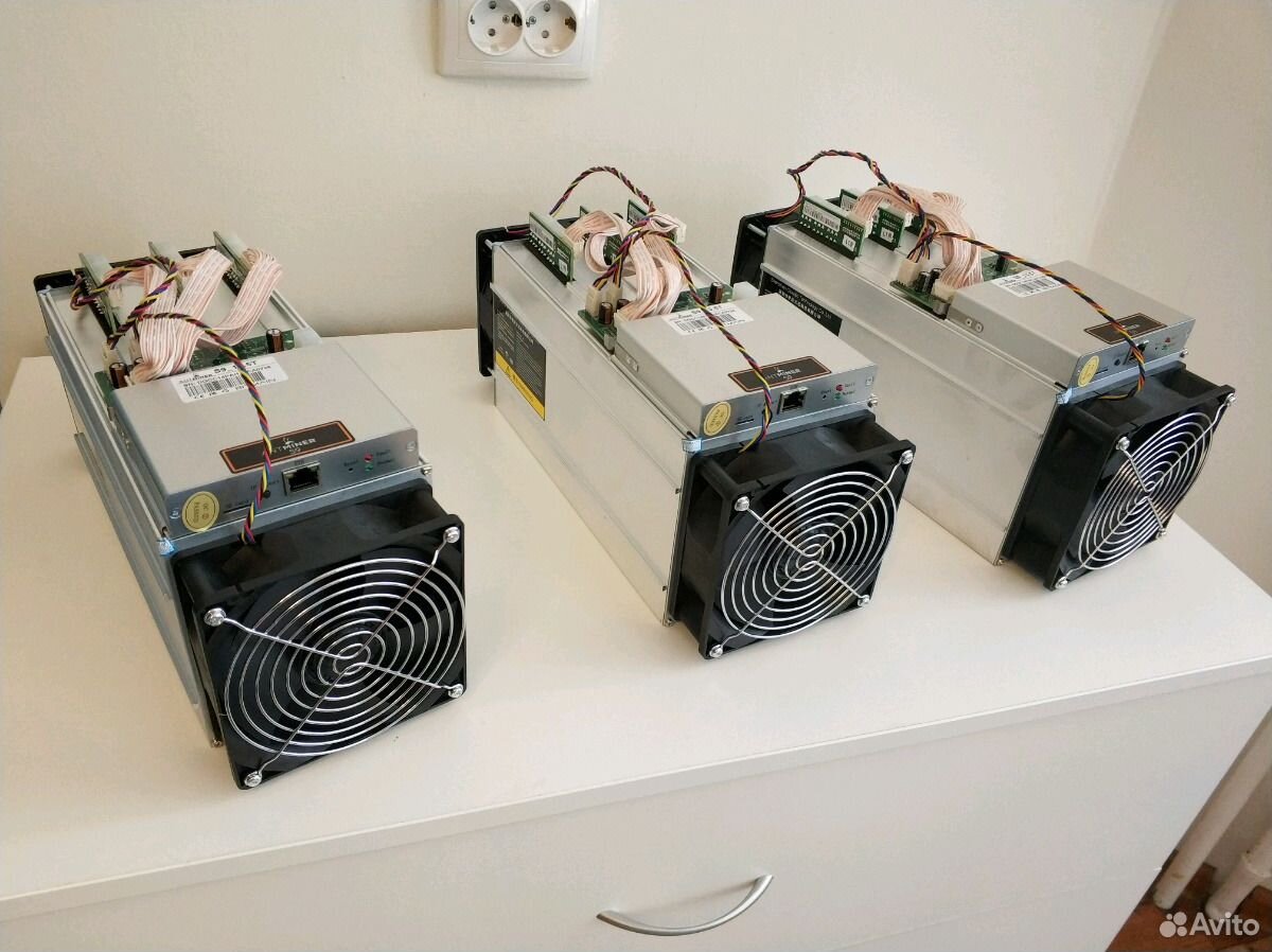 Antminer s9. ASIC l3+. S9 Miner. Асик s9.