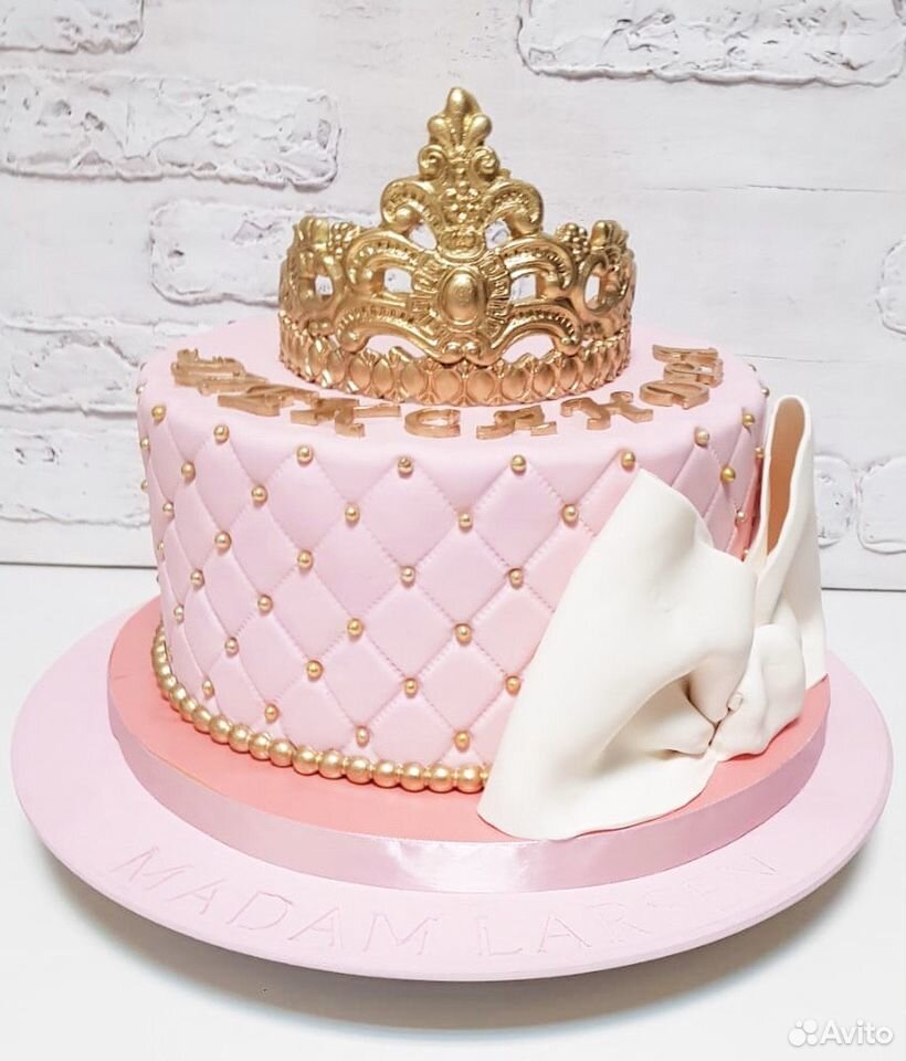 Торт с короной для девочки фото