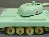 Авито танк. Деревянный танк игрушка СССР. Игрушка СССР танк 341. Игрушка СССР раритетный танк маленький электромеханический. Винтажная игрушка из СССР. Танк. ЧТЗ 1975г..