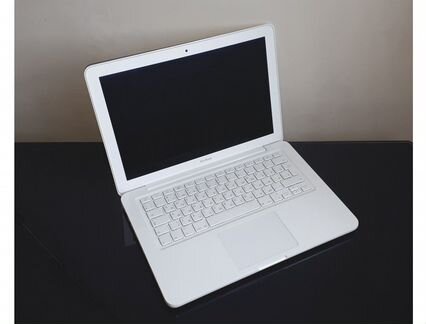 MacBook., 2 х 2.4ггц., озу 5 Гб., HDD 320 Гб
