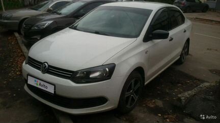 Volkswagen Polo 1.6 МТ, 2013, седан