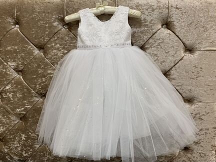 Новое детское белое платье 28 размер
