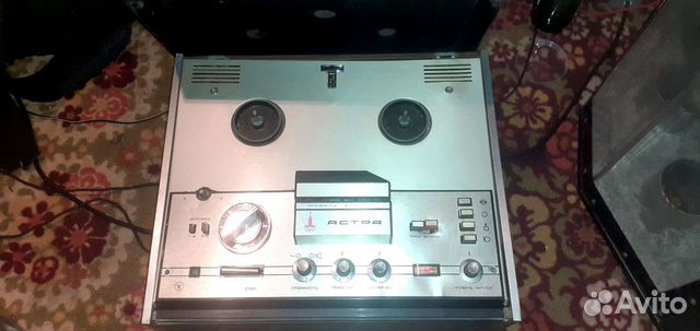 Катушечный магнитофон астра