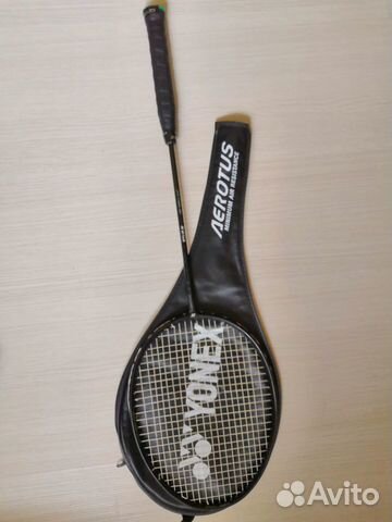 Ракетка для бадминтона yonex