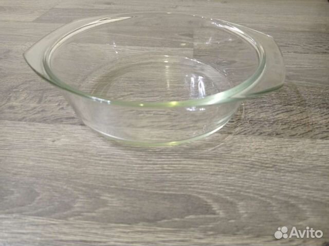 Стеклянная кастрюля