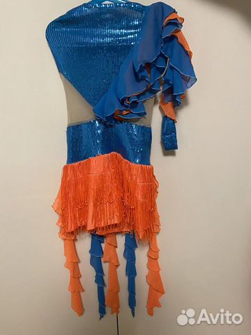 Танцевальный костюм