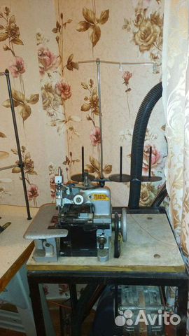 Швейная машинка и оверлок