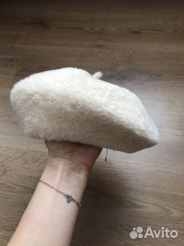 Берет женский новый