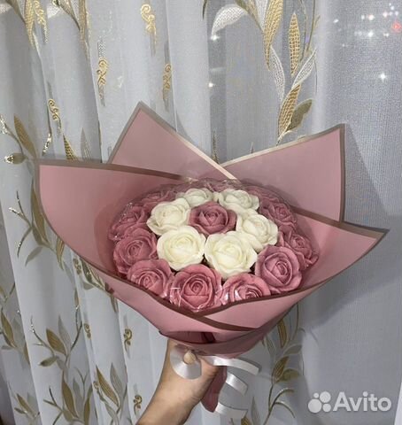 Букет из шоколадных цветов (Розы, пионы )