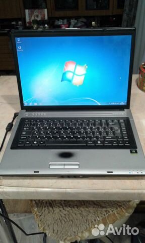 RoverBook Voyager V550 WH рабочий 2ядра память- 2г