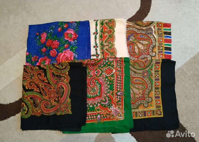 Платки нарядные плюс летние