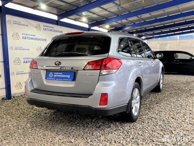 Subaru Outback `2011