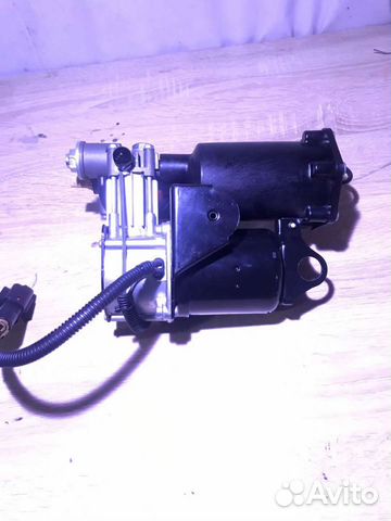 Компрессор пневмоподвески хитачи амк Ленд Ровер