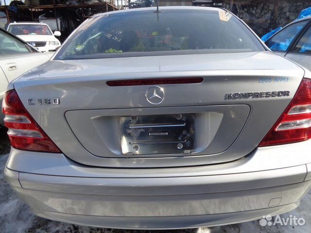 Крышка багажника Mercedes-Benz C180 W203 271.946