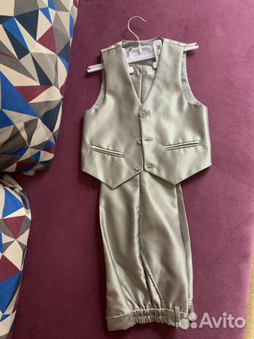 Серый костюм для мальчика 104-110