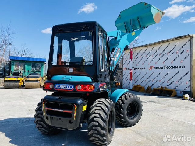 Мини-погрузчик Kobelco LK40Z-3, 2013