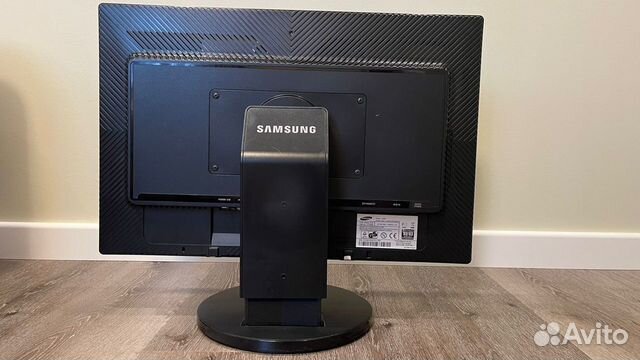 Монитор Samsung 245B