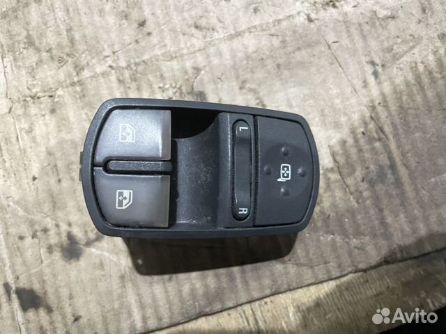 Блок кнопок стеклоподъемников opel corsa D