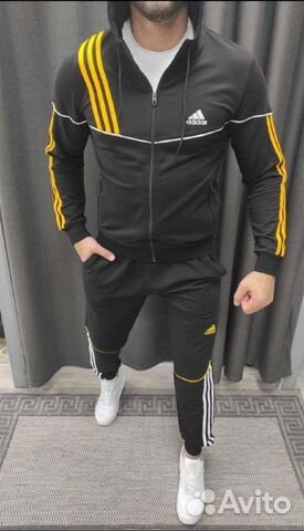 Мужской спортивный костюм adidas