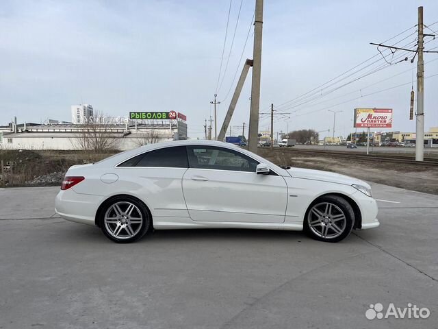 Mercedes-Benz E-класс 1.8 AT, 2010, 137 000 км