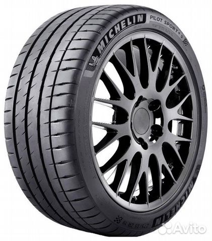 Michelin Pilot Sport 4 S 285/35 R22