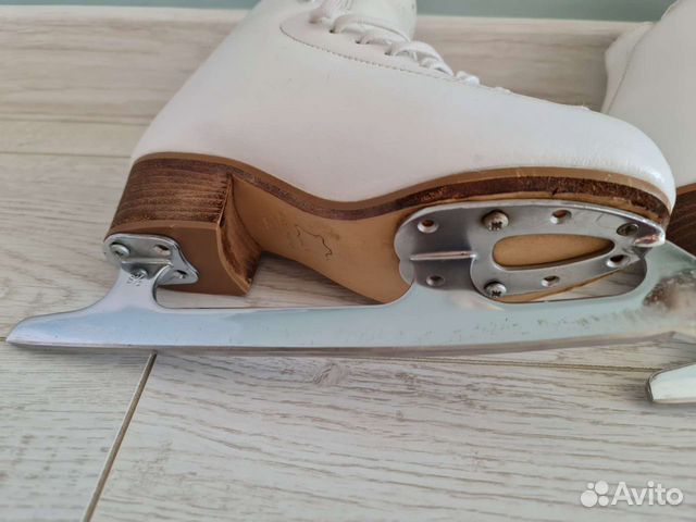 Фигурные коньки risport 22.5