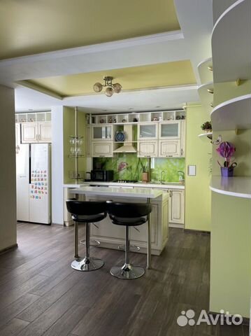 

2-к. квартира, 75 м², 5/9 эт.