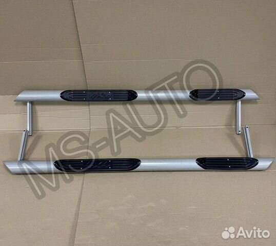 Пороги труба люкс с проступью на Ниву 2131