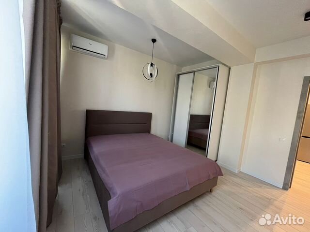 

2-к. квартира, 70 м², 4/5 эт.