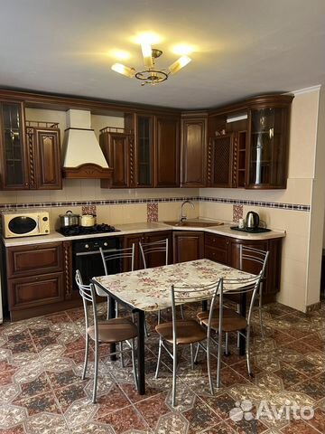 

4-к. квартира, 100 м², 9 кроватей