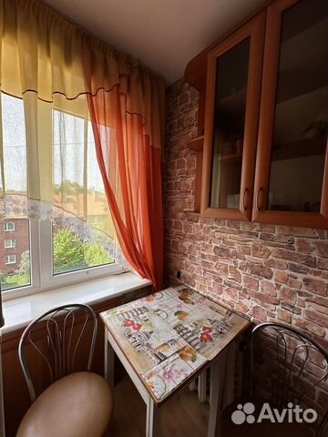 

1-к. квартира, 30 м², 5/5 эт.
