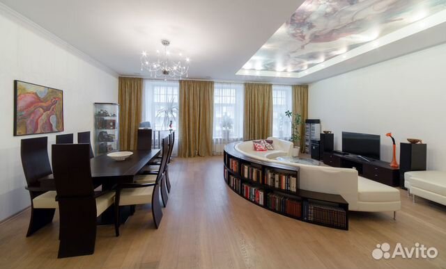 

5-к. квартира, 215 м², 5 кроватей