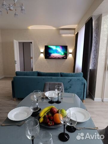 

2-к. квартира, 80 м², 7/10 эт.
