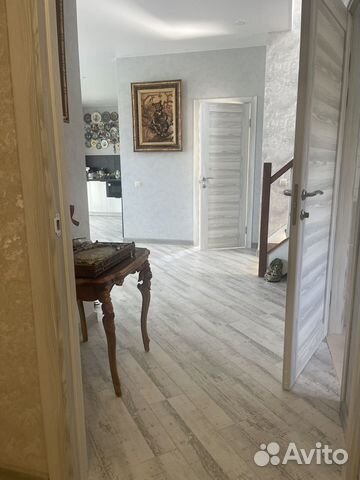 

4-к. дом, 195 м²