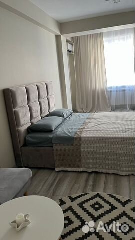 

1-к. квартира, 54 м², 9/14 эт.