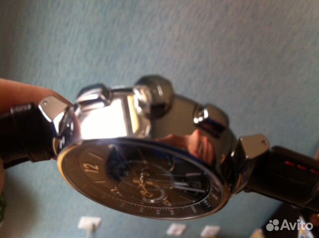 Часы louis vuitton tambour voyage limited peace 28