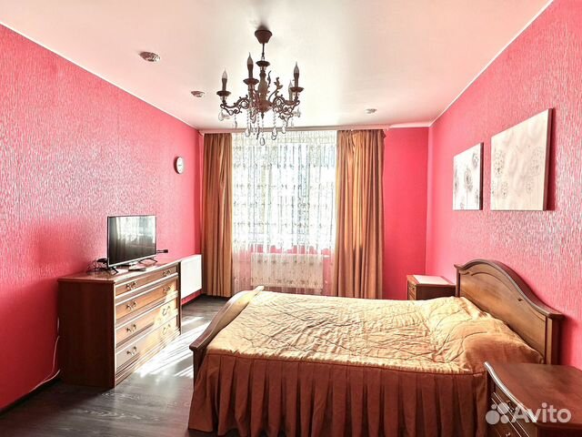 

1-к. квартира, 43 м², 8/10 эт.