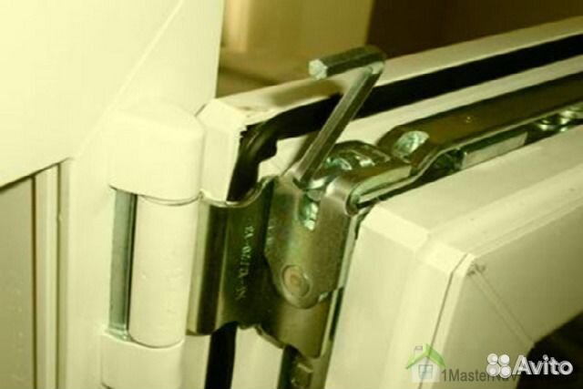 Ремонт пластиковых окон и дверей любой сложности