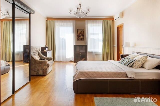

3-к. квартира, 180 м², 6 кроватей