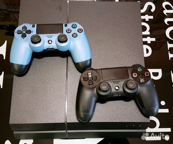 Sony Playstation 4, hdd 2Tb + 2 джойстика