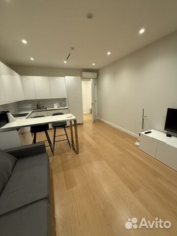 

1-к. квартира, 64 м², 1 кровать