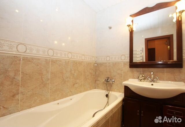 1-к квартира, 42 м², 1/9 эт.