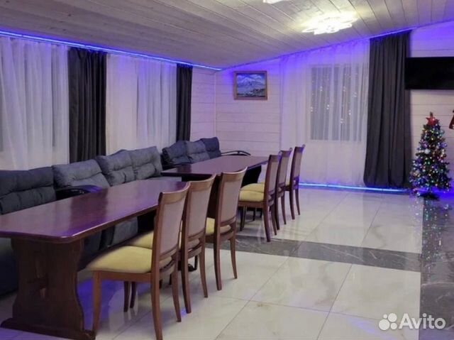 

4-к. коттедж, 300 м²