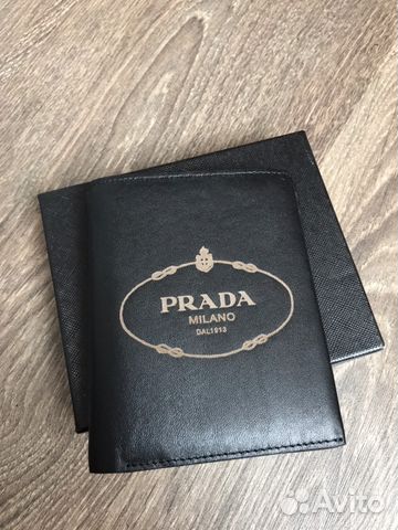 Кошельки Prada портмоне бумажник Кошельки Prada портмоне бумажник