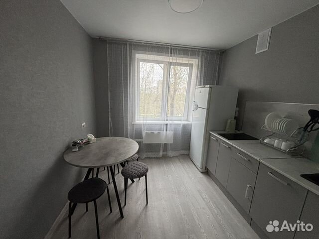 

1-к. квартира, 37 м², 2 кровати