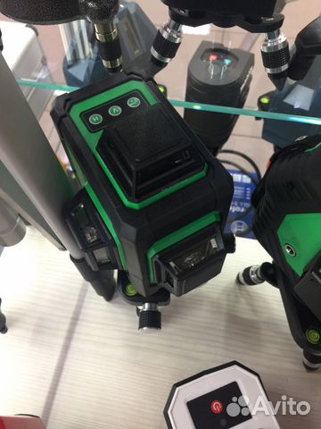 Лазерный уровень 3*360 зеленый B158 Лазерный уровень 3*360 зеленый B158