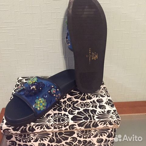 Шлёпанцы Zara