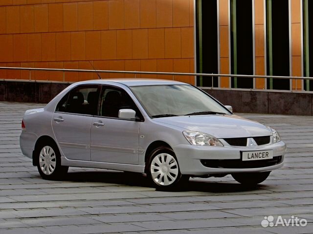 Крыло переднее в цвет Mitsubishi Lancer 9