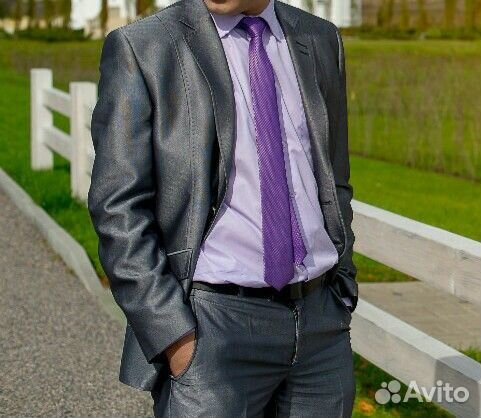 Костюм свадебный