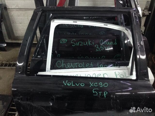 Дверь задняя правая Volvo XC90